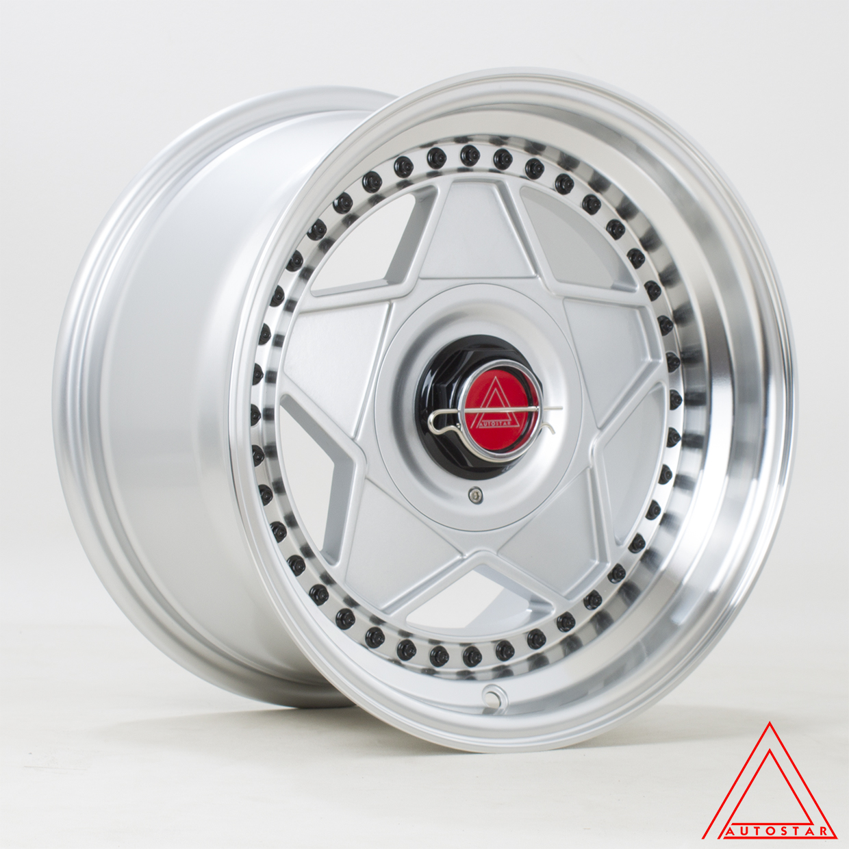 Rota Centro 15″ x 8.25 ET20 4×108