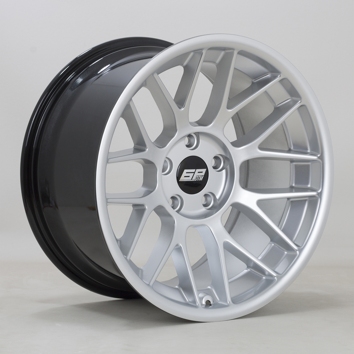 Rota DTM 18″ x 10 ET20 5×120