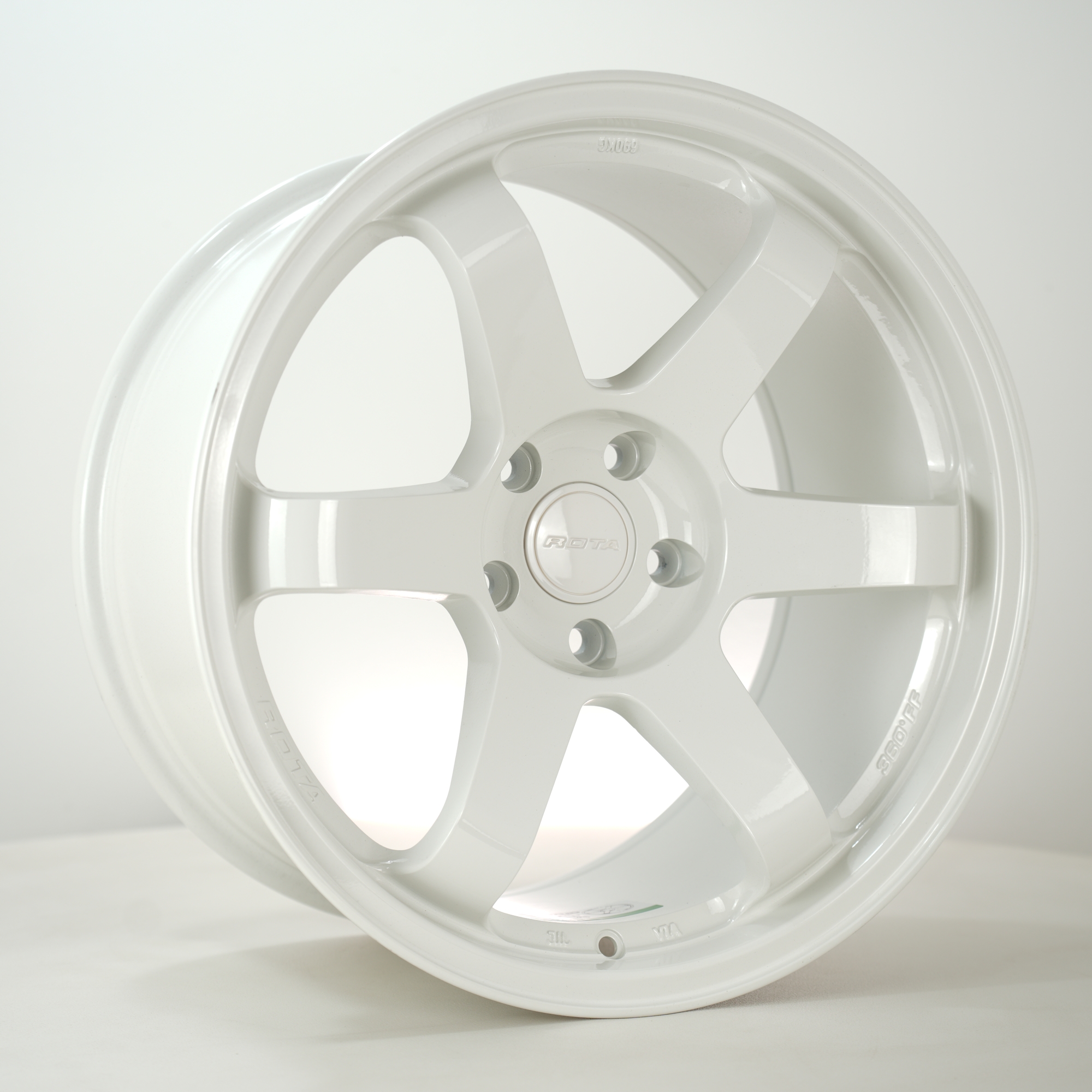 Rota Grid FF 18″ x 9.5 ET40 5×114.3