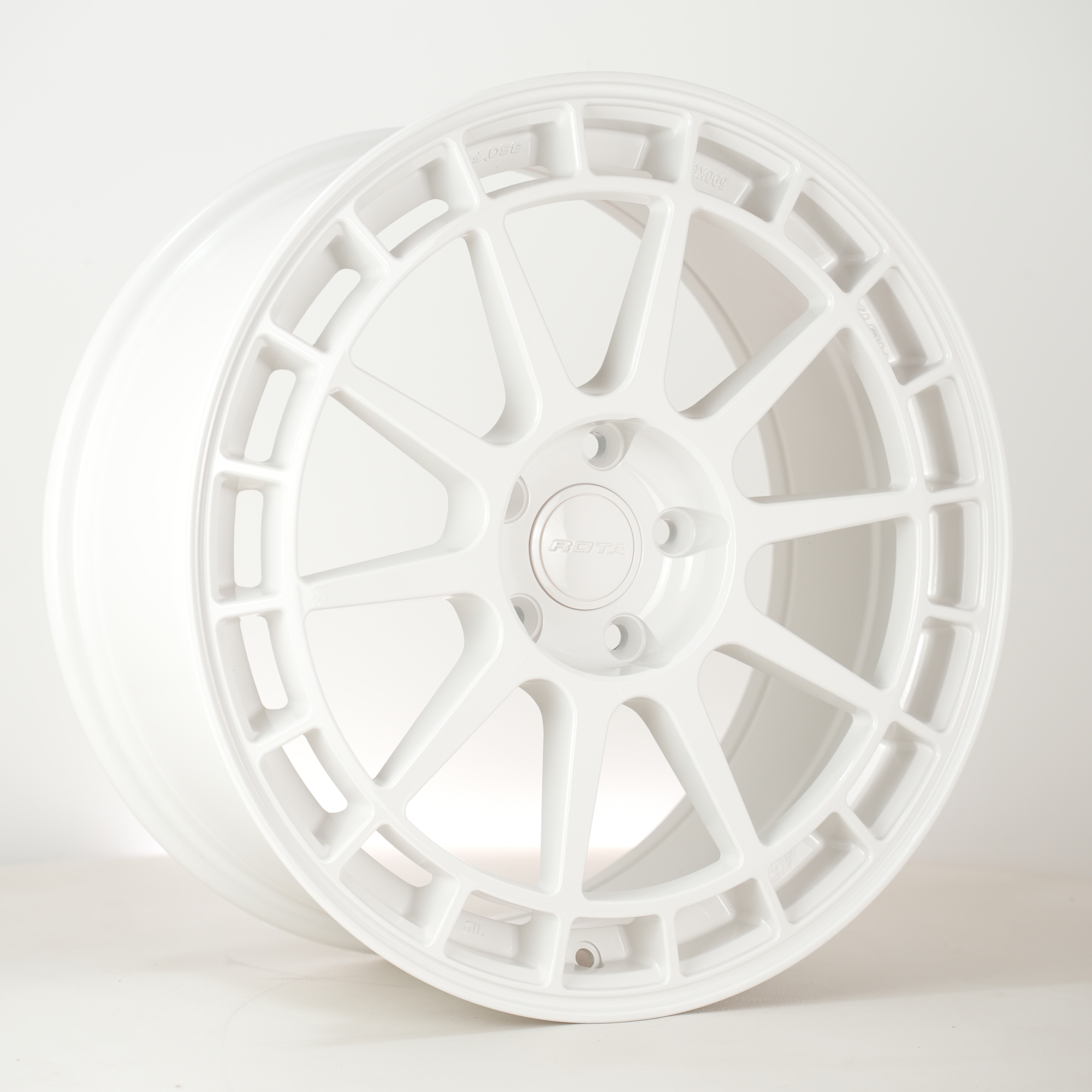 Rota Recce FF 18″ x 8 ET45 5×112
