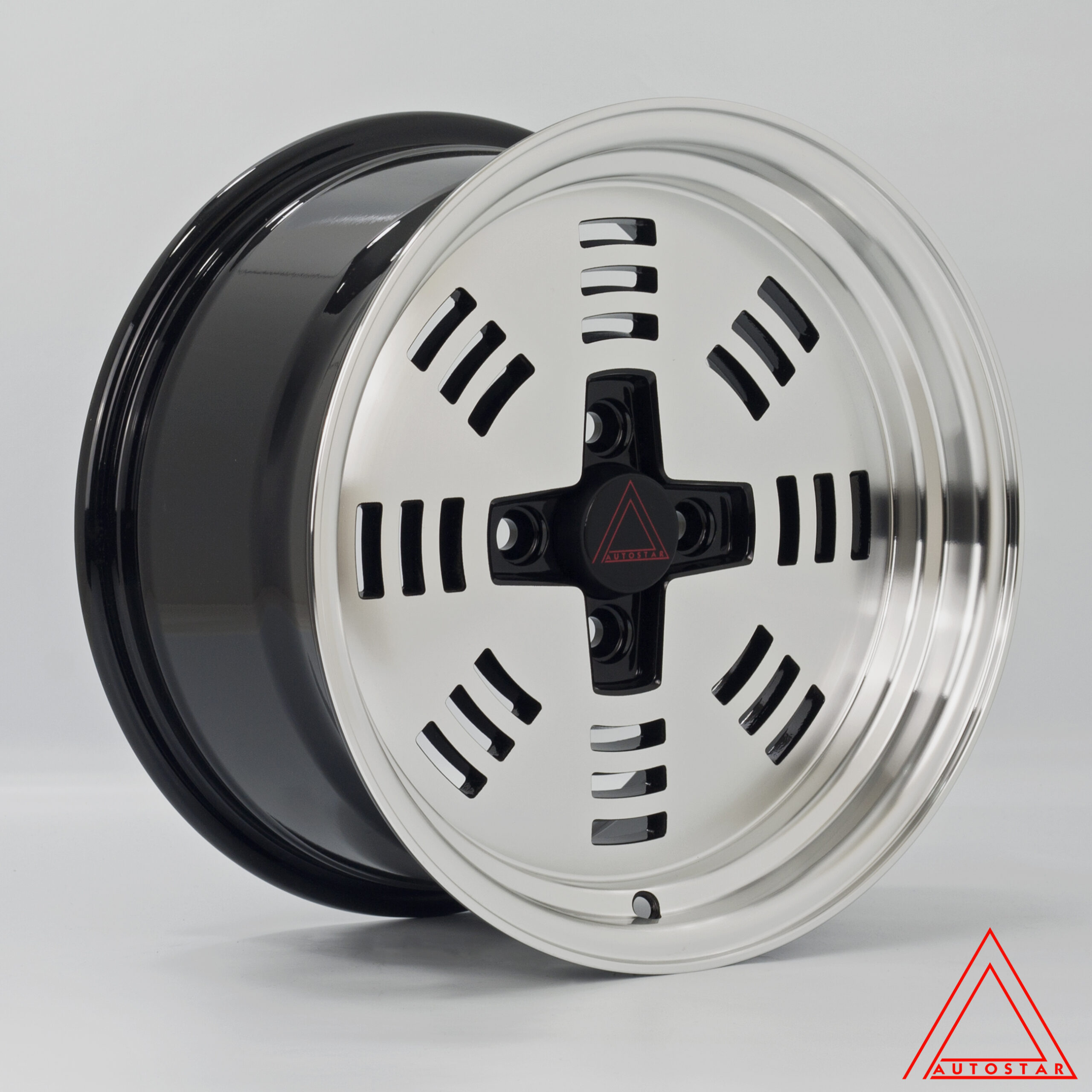 Rota Sutorro 15″ x 8 ET25 4×100